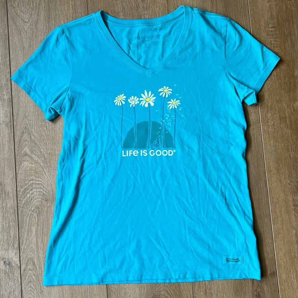 Life is good crusher short sleeve v neck daisy tee small - Picture 1 of 5